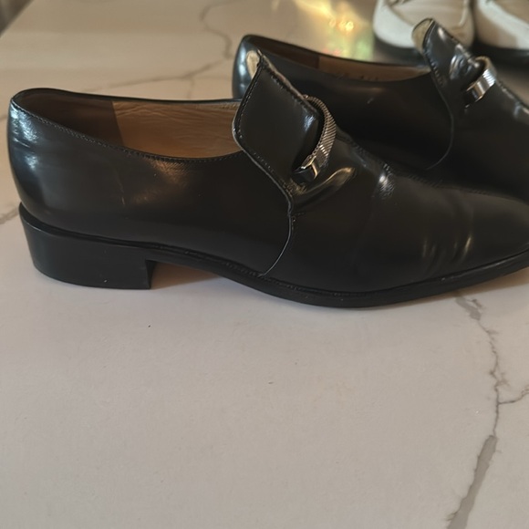 Gucci Black Square Toe Loafers silver chain accent Womens Size 7.5 b black soft - Picture 4 of 6